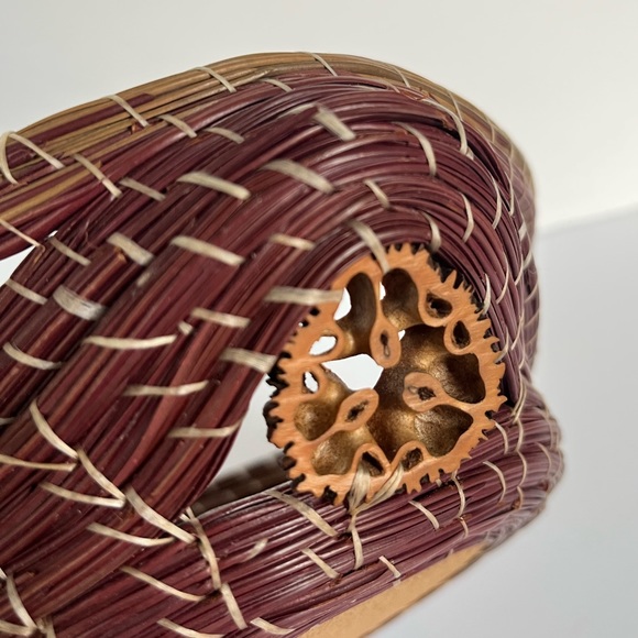 Pine Needle Handcrafted Bowl Walnuts Basket Artisan Rustic Cabin Lodge Nature - Picture 2 of 12